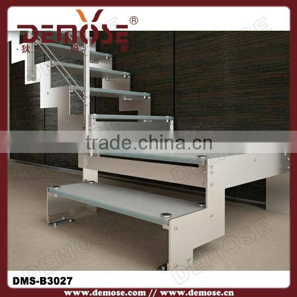 indoor floating spiral staircase design