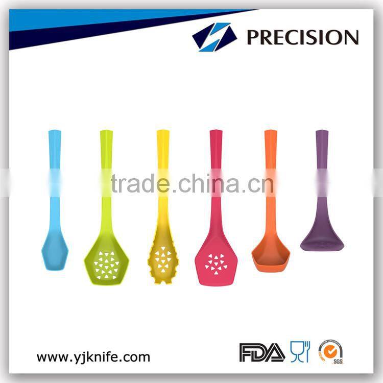 FDA & LFGB Standard Royal Nylon Kitchen Utensil