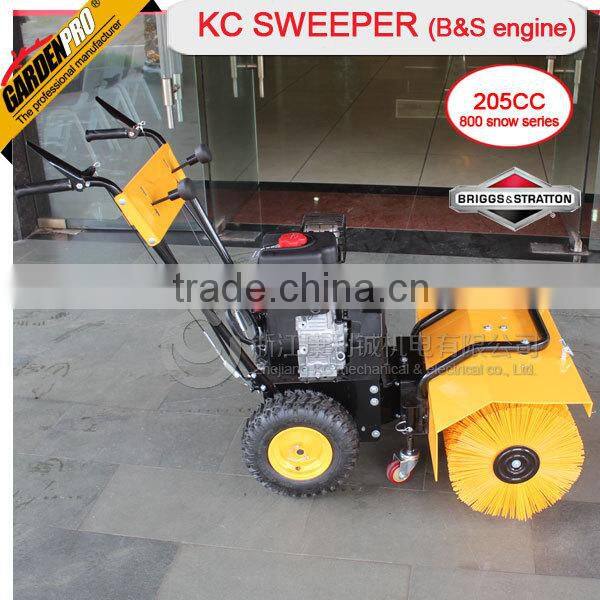 KCB25 31.5" snow sweeper BS engine