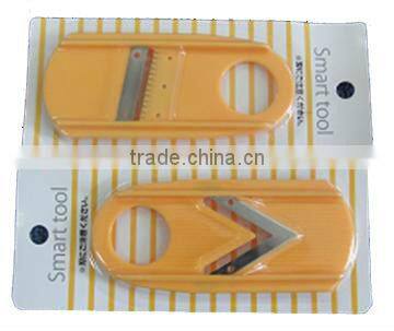 plastic fruit and vegetable slicer with stainless blade