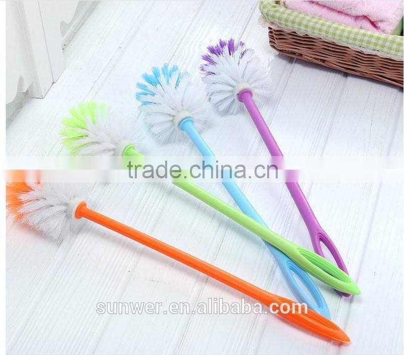 2016 very cheap price disposable toilet cleaning brush wieh holder