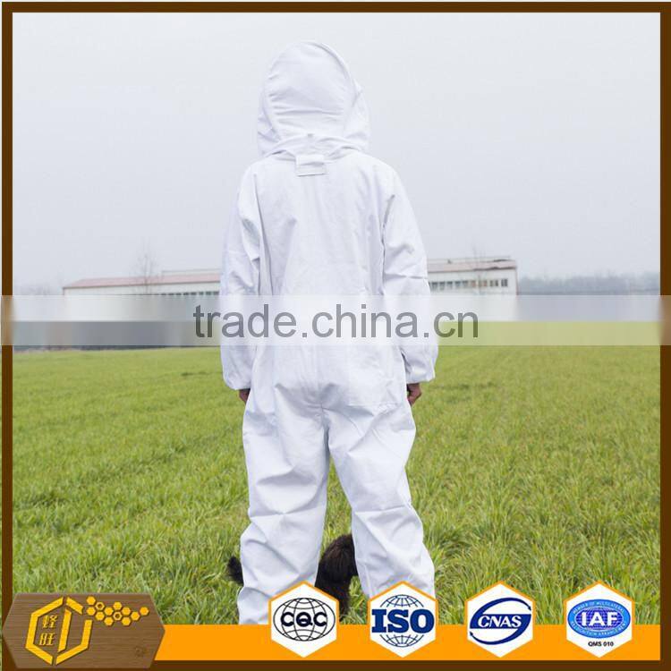 protective bee suit