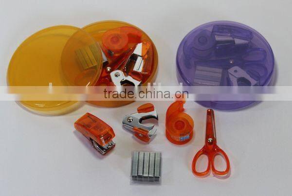 301 safety pins in blister card