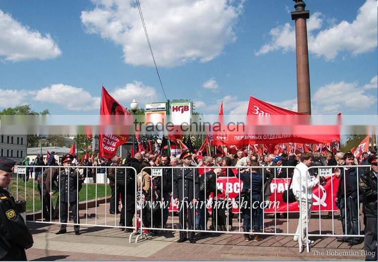 Guangzhou factory supply pedestrian barriers/crowd control fencing