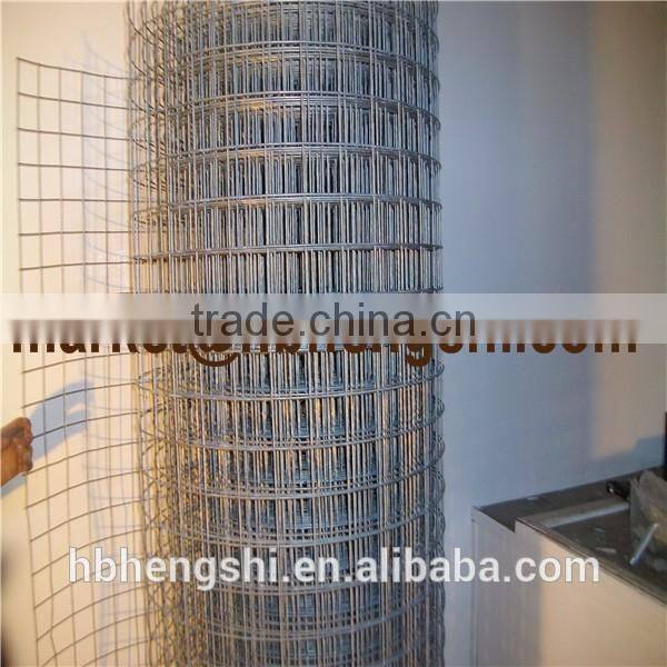 Steel Metal Type and Heat Treated Pressure Treated Wood Type Cheap Welded Wire Mesh Fence With Post
