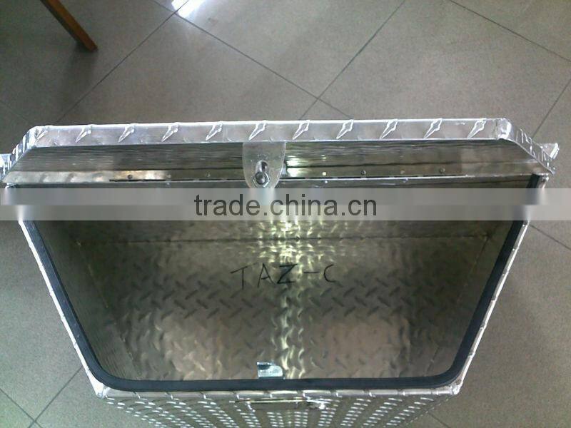 Aluminum truck fuel tank