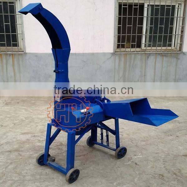 Small manual feeding ensiling chaff cutter for hay