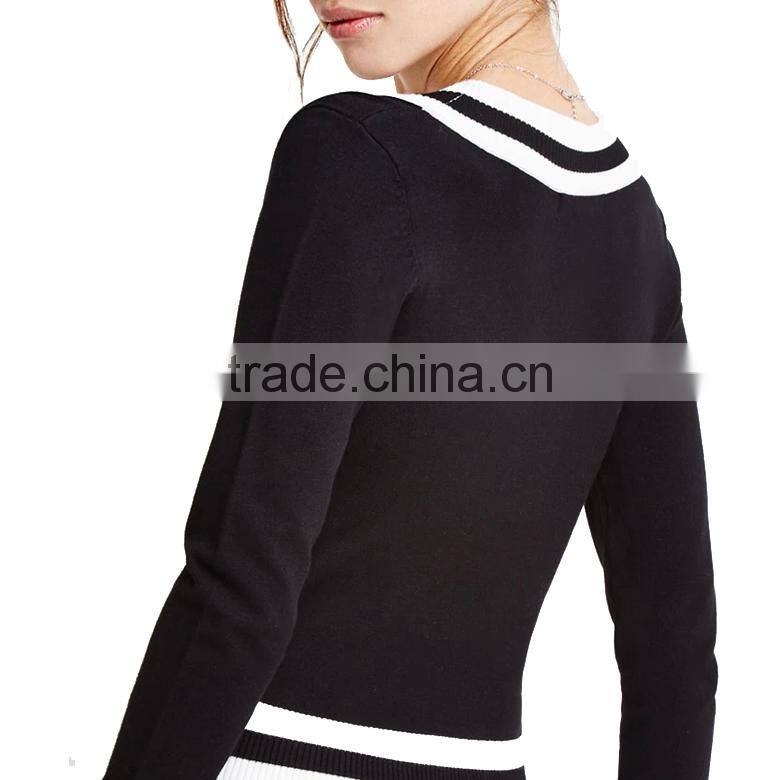 preepy look short body deep v neck sweater with strip neckline and hem