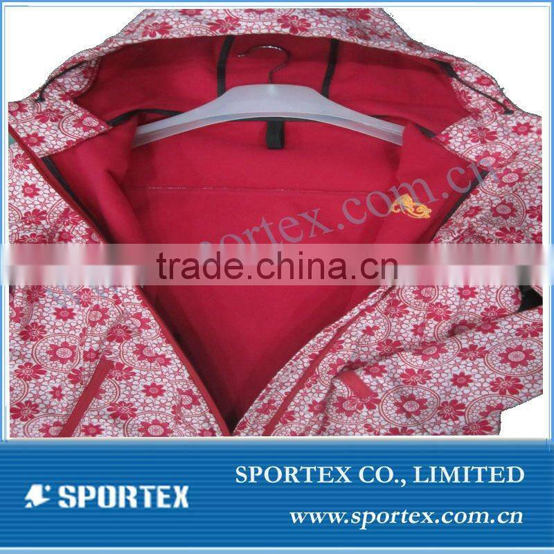 lady's printed solfshell jacket