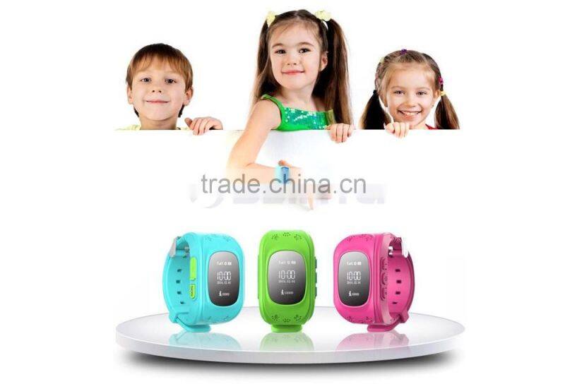 Silicone SOS Phone Emergency GPS Tracker Kid Phone Wrist Watch With SIM Card Slot Phone Call For Children Old People