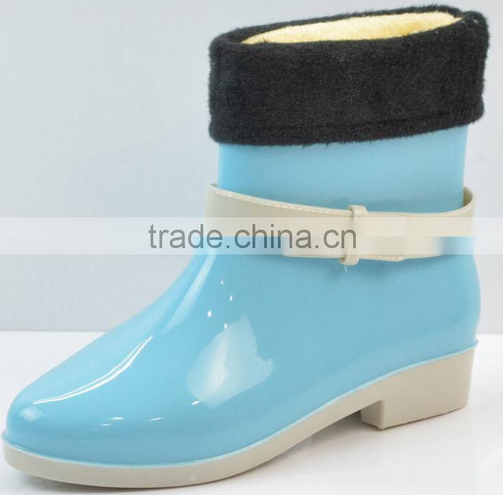 Warm winter fashion boots with cotton and cotton warm female short tube rain shoes