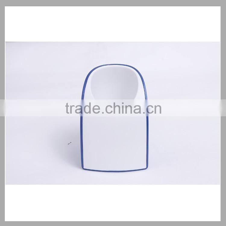 Customized office stationery desk decoration plastic pen holder