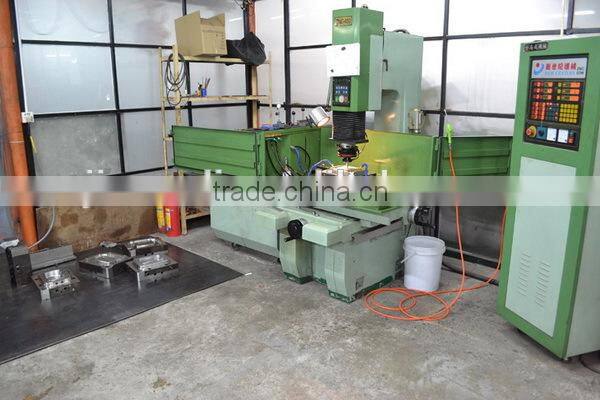 Plastic injection moulding for speed skate parts