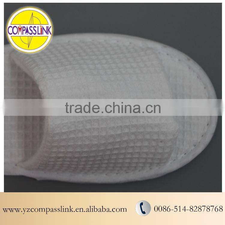 5mm Thickness Sole Open Toe Waffle Style Hotel Slippers