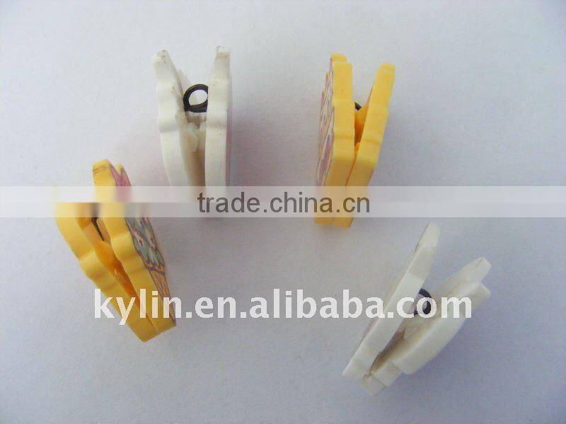 heart shape paper clip