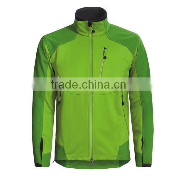 Green outdoor breathable Men performance softshell jacket