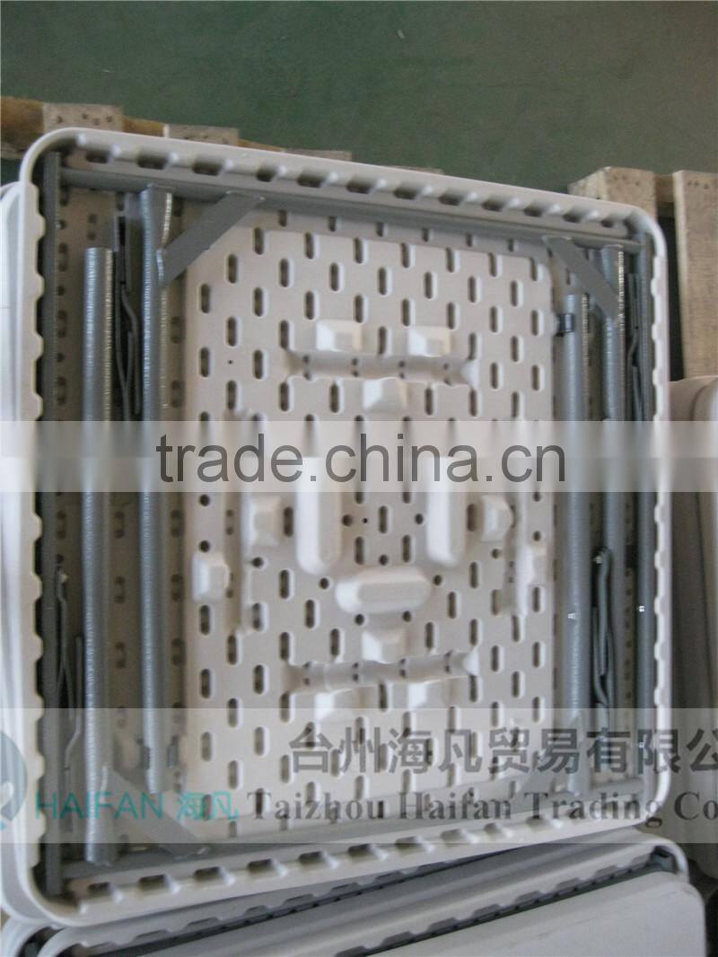 high durable blow molding PE 2FT white square folding dining table /hot sell square plastic dining room table