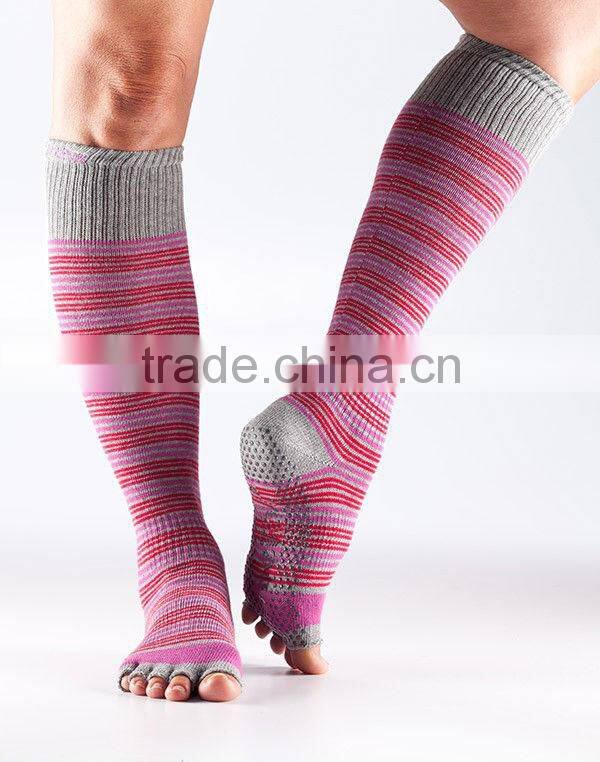 women fingers toe five finger socks