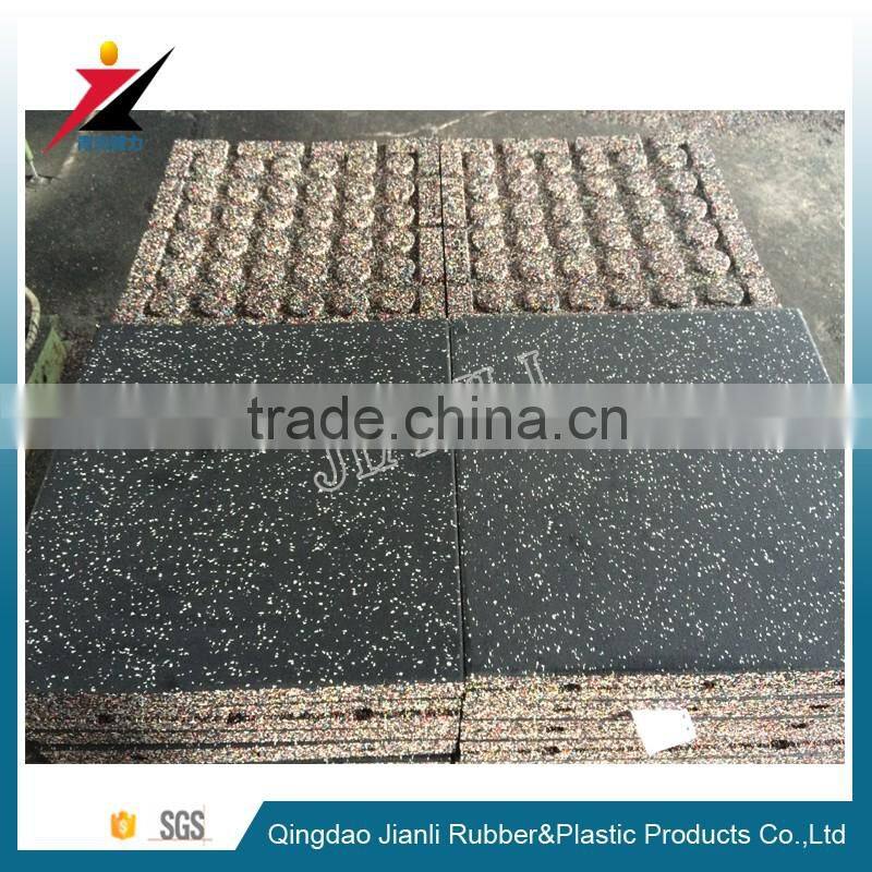 Exterior Wear-Resisting Swimming Pool 30mm Rubber Flooring