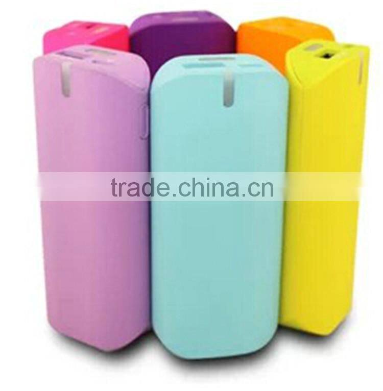 2016 shenzhen Wholesale high quality power bank 5600mah power bank