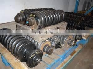 Komat.su Hitach i excavator track adjuster assembly