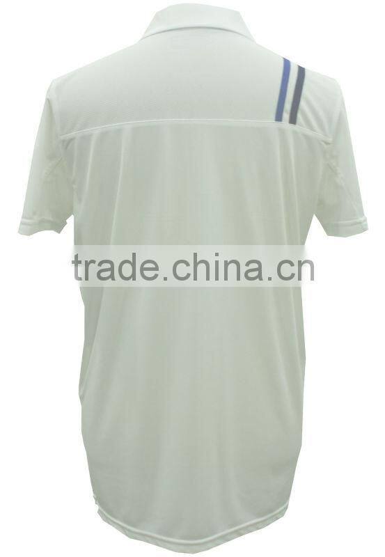 Polo t-shirt with button