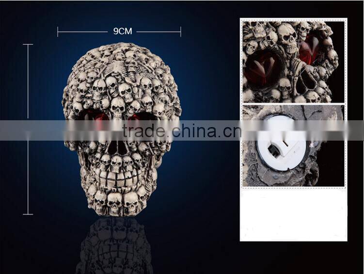 Creative terror Halloween toys funny tricky toy flash resin skulls Halloween decorations
