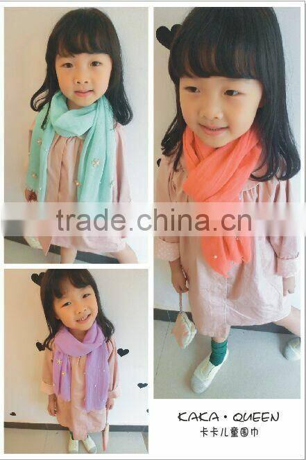 2015 Autumn Winter Newest Small Flower Applique Pearl Beads Fixed Soft Cotton Baby Girl Scarf
