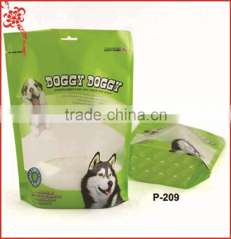 doggy food packing with hanger hole