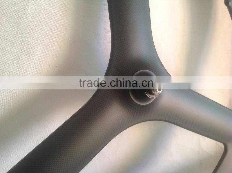 2015 New design 700c 3 spoke wheels carbon fiber T800 carbon tri-spoke wheels 3k glossy matte