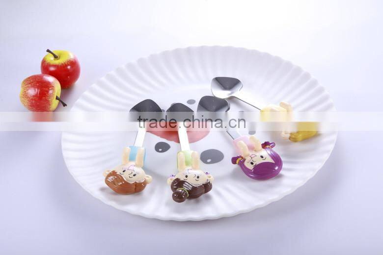 Strawberry polyresin handle stainless steel cutlery set