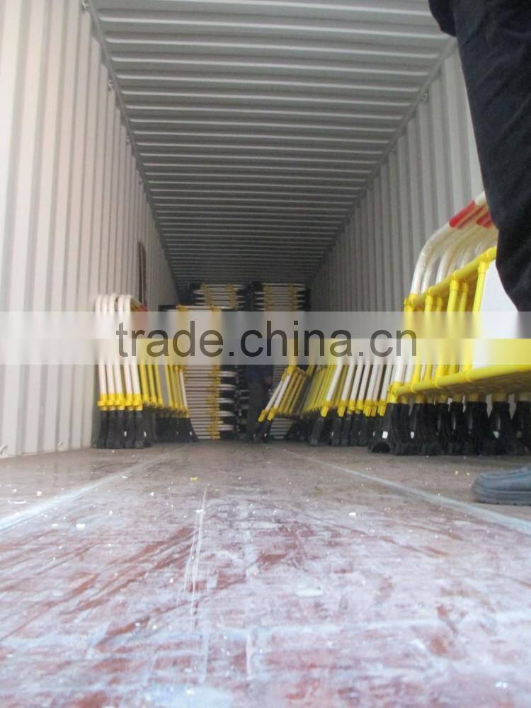 China traffic product yellow plastic safety barrier on road with great price
