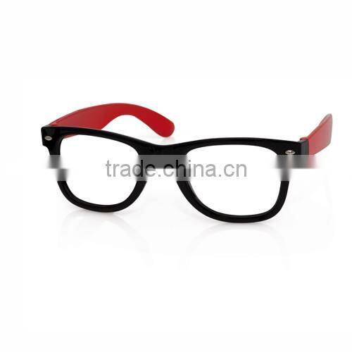 glasses with different colors lensens
