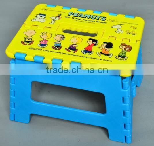 plastic cheap children folded chair