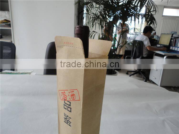 Small kraft paper wine bags