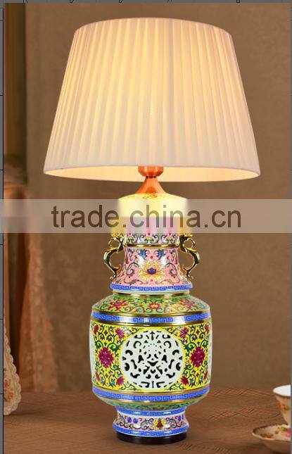 High quality ceramic bedside hotel table lamp for best sale