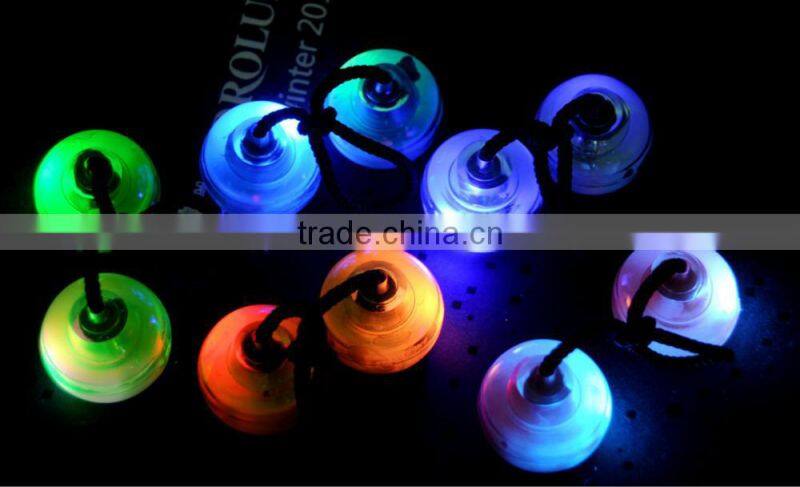2017 New Product Fidget Toys Thumb Chucks With LED Light Fidget Yo yo