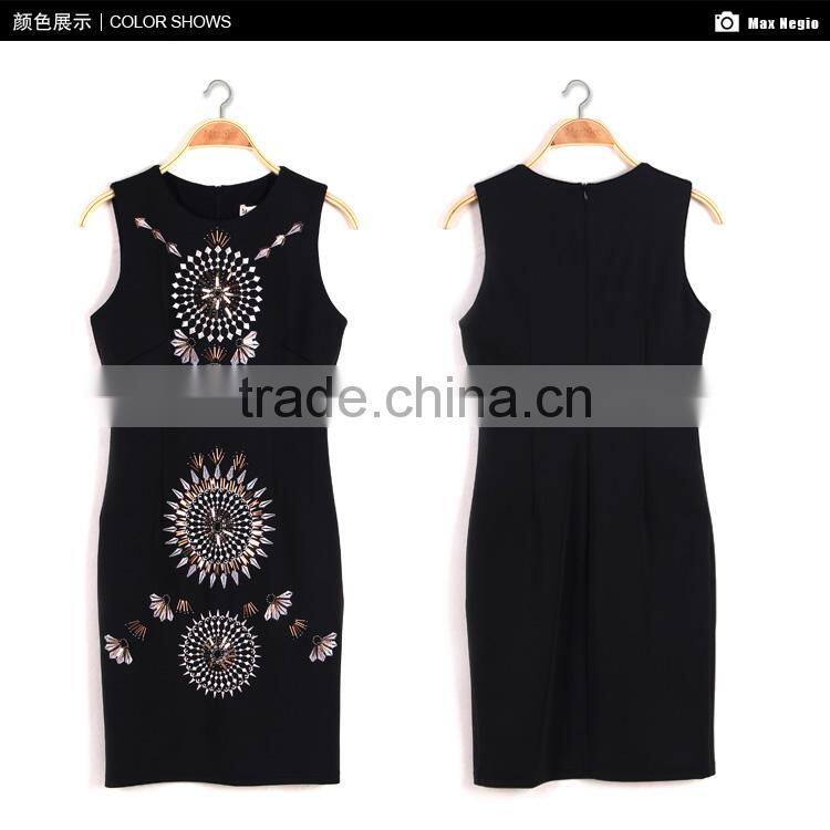 Maxnegio fashion designer woman bodycon embroidered dress