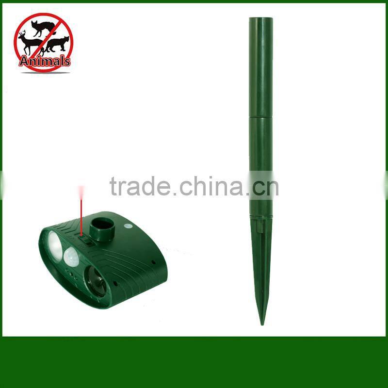 New Solar Power Ultrasonic Wave InfraRed Sensor Dog Pest Repeller Chaser Dual Animal Scarer solar panel Dog Repeller