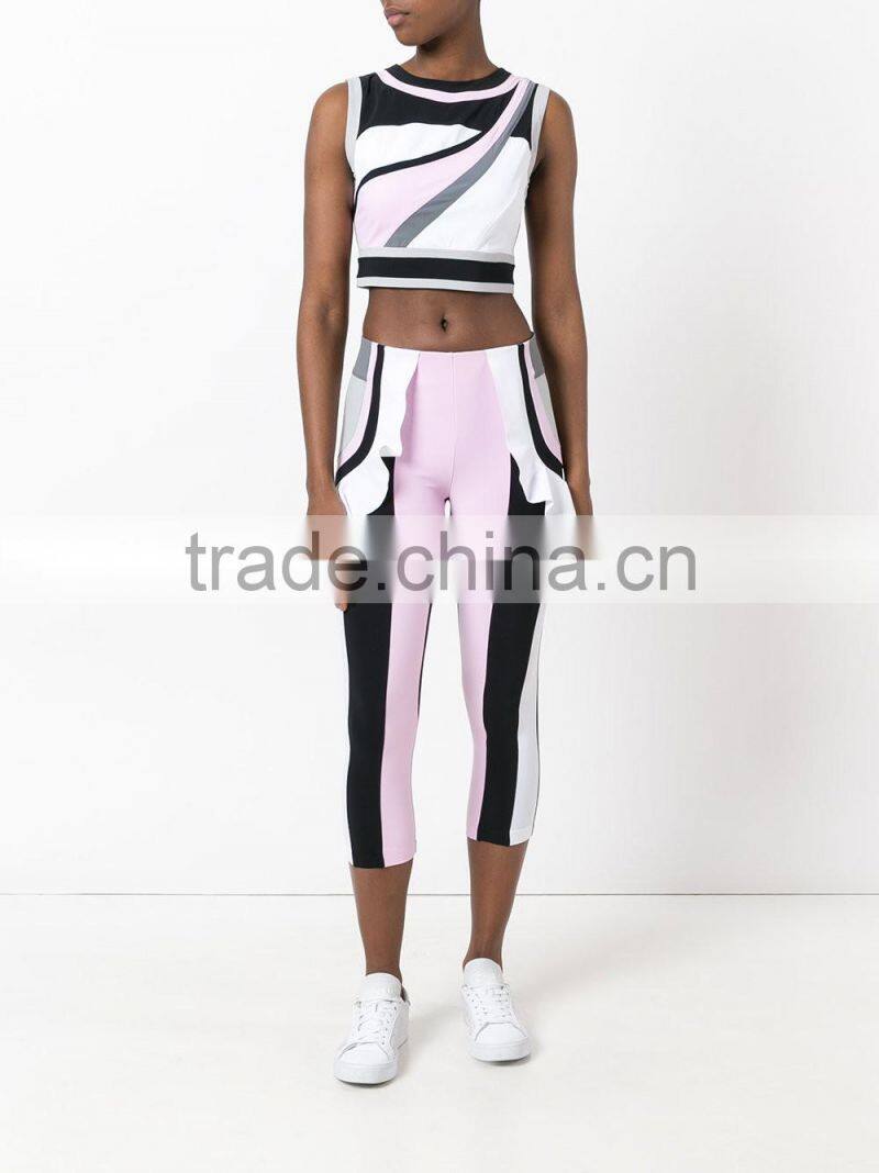 2017 new style custom made sexy Seamless Stretch Yoga sport bra ladies fashion cropped top