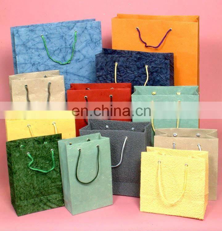 High quality beautiful design customized paper shopping bag