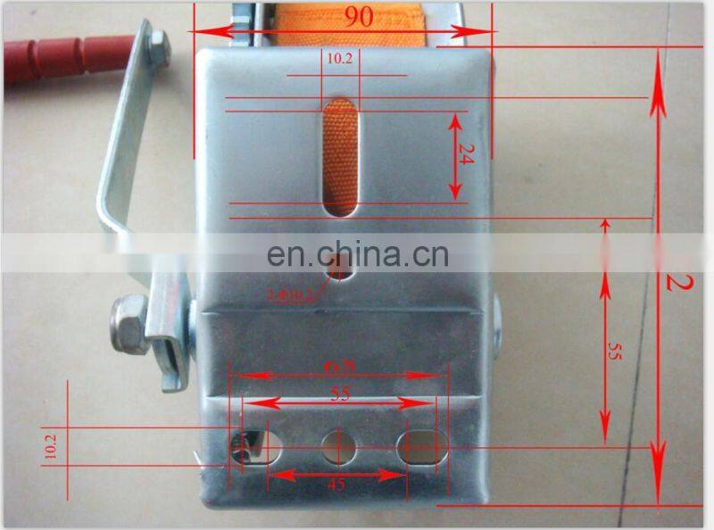 Small lifting hand winch with capacity of 800lb