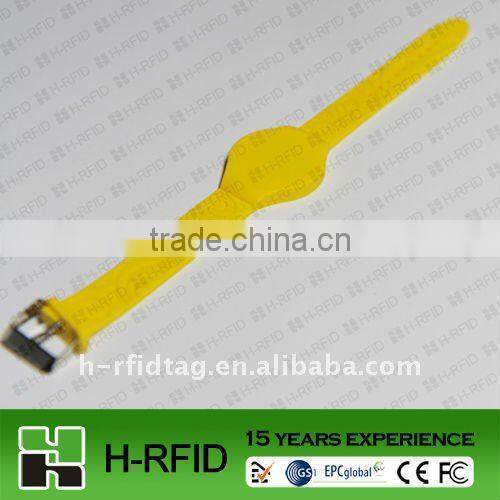 China silicone 125Khz RFID wristband tag