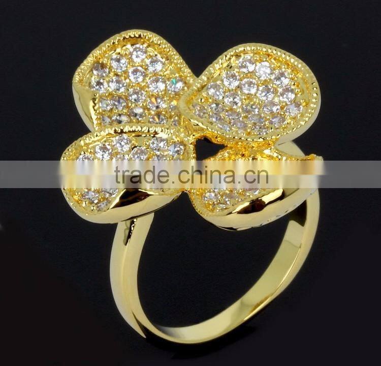 Fancy Lady Jewelry Clover Leaf Design CZ Stones Wedding Deluxe White Gold Ring