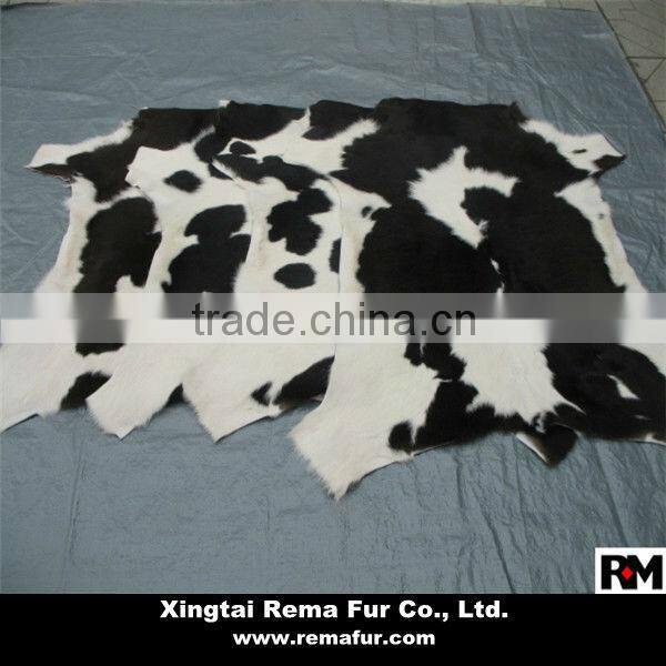 2014 Hot selling high quality cow skin rug in natural color
