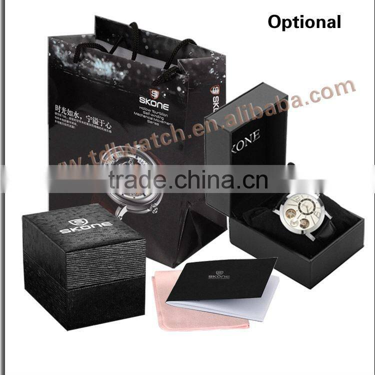 Genuine Leather Nice Peacock Dial Fashion Wrist Watch