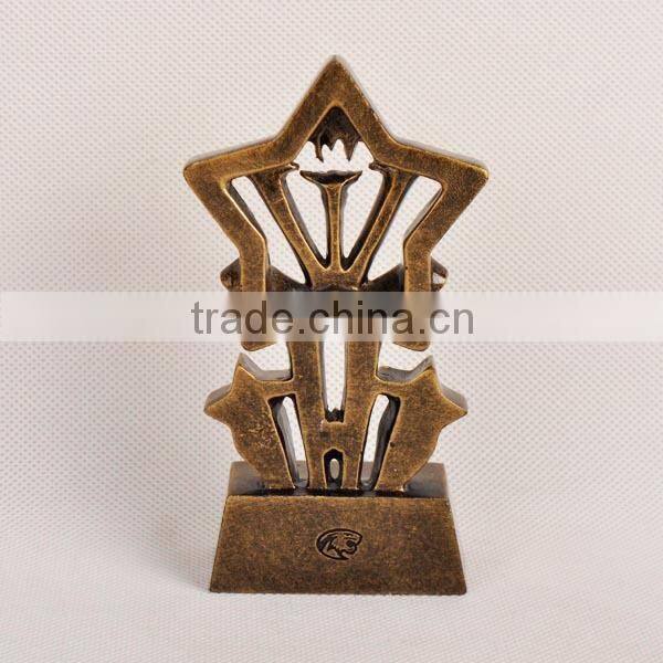 Star achievement resin decorative trophy