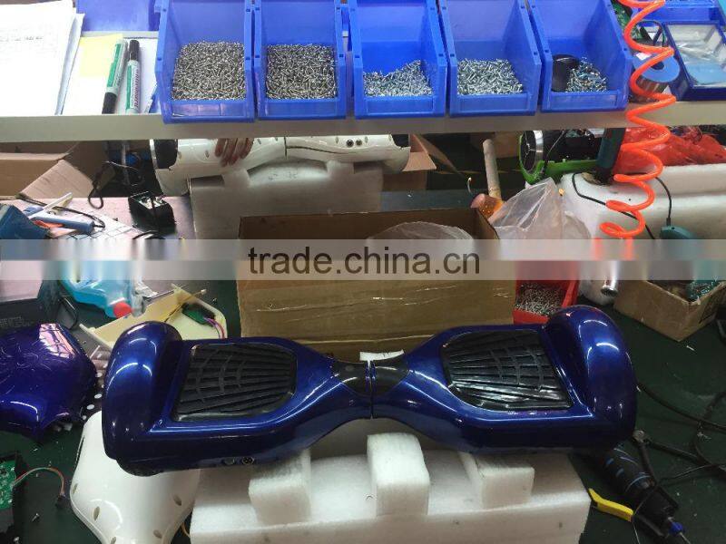 Two Wheels Smart Self Balancing Scooters Drifting Board with bluetooth speakers