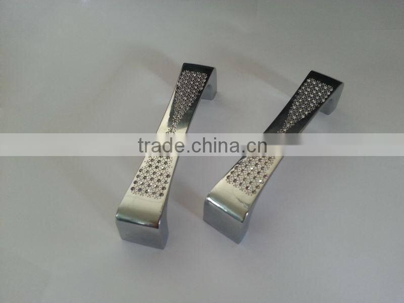 Made in China New Design Crystal Cabinet Handle