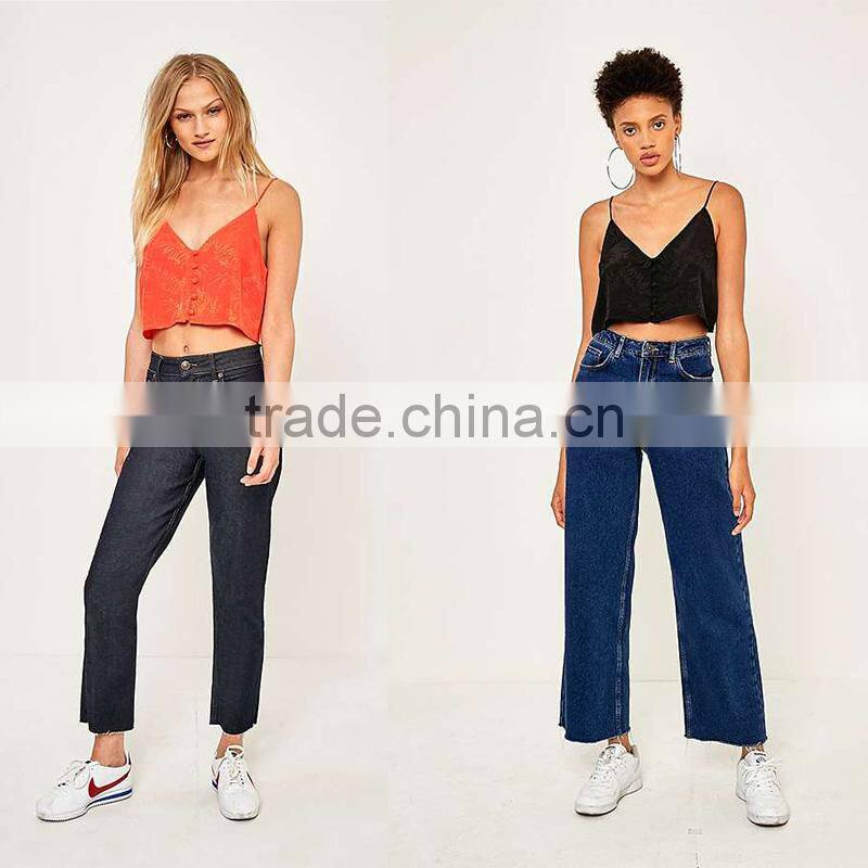 Jacquard low cut spaghetti straps cropped cami womens tank top with buttons